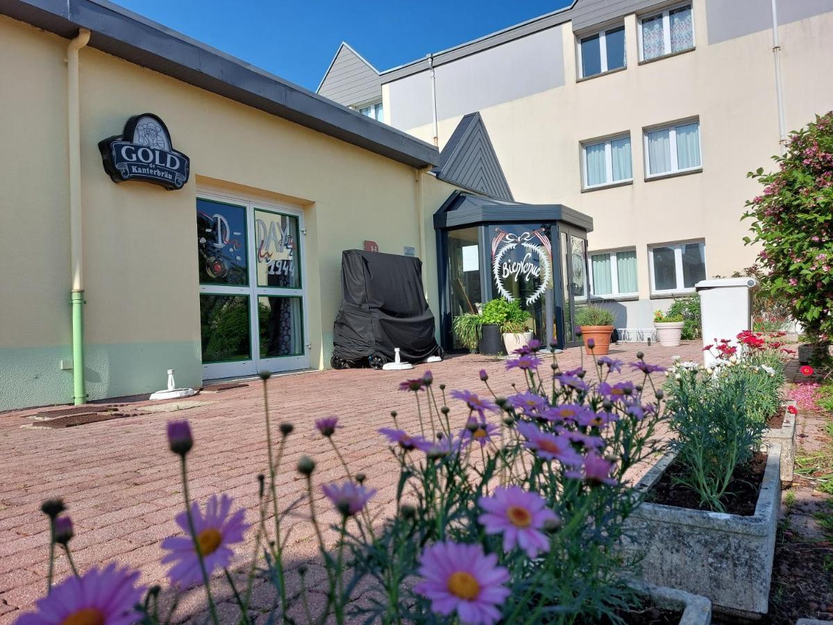 Contact Hotel Utah Beach Carentan - Anciennement Kyriad Exterior foto